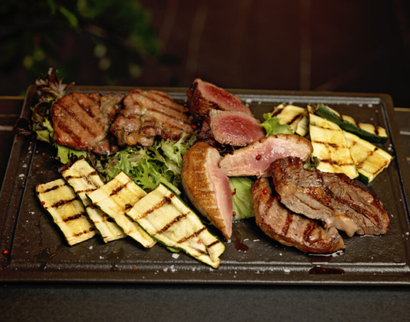 Platou Whisper cu carne Prime la Josper (2_4 persoane)